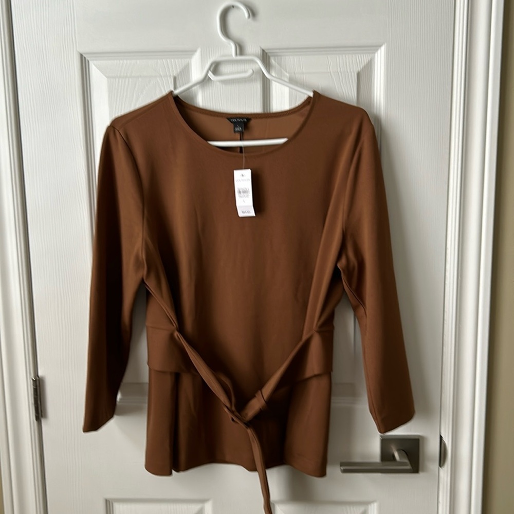 NWT Ann Taylor Belted Top